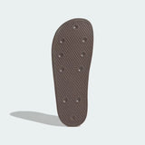 Adidas Adimule marron avec Trois Bandes et semelle gum