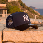 New Era 9Forty A-frame New York Yankees World Series 1999 Two Tone / Khaki UV Snapback