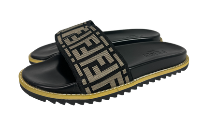 Fendi Sandales avec motif logo marron (no box) Fendi